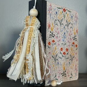 BIBLE TASSEL BOOKMARK